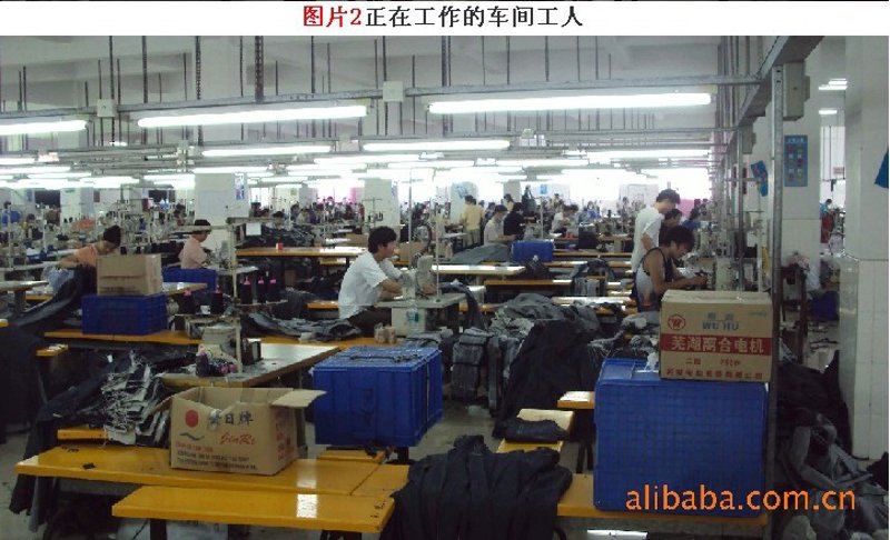 工作服定制：企业形象的隐形名片